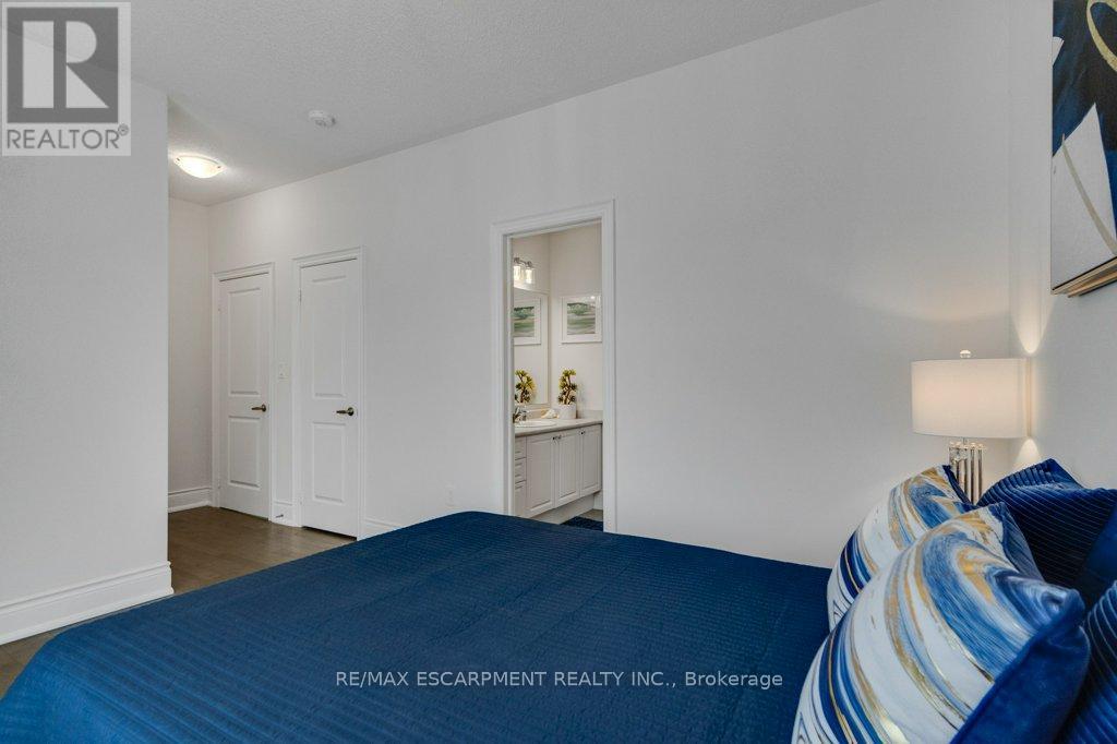 39 Avanti Crescent, Hamilton, Ontario  L8B 1W7 - Photo 27 - X12844432