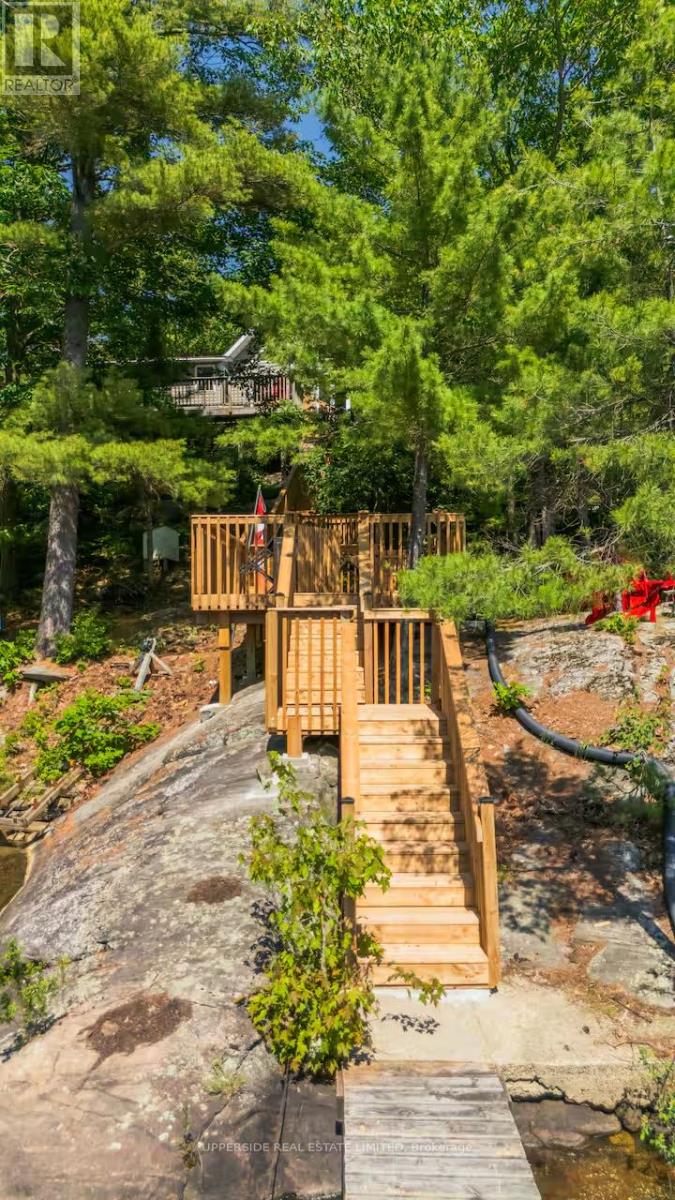 1040 Oak Road, Gravenhurst, Ontario  P0E 1G0 - Photo 35 - X12844444