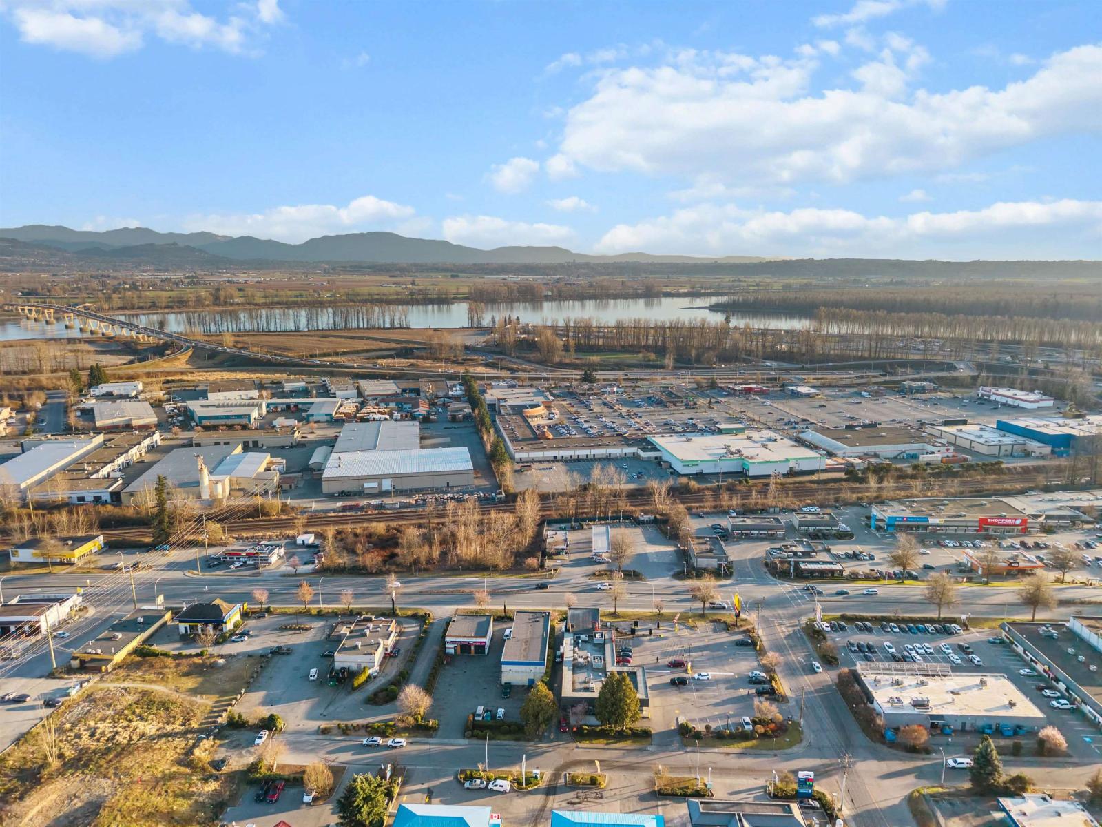 32739 Fraser Crescent, Mission, British Columbia  V2V 1C9 - Photo 30 - R3095414