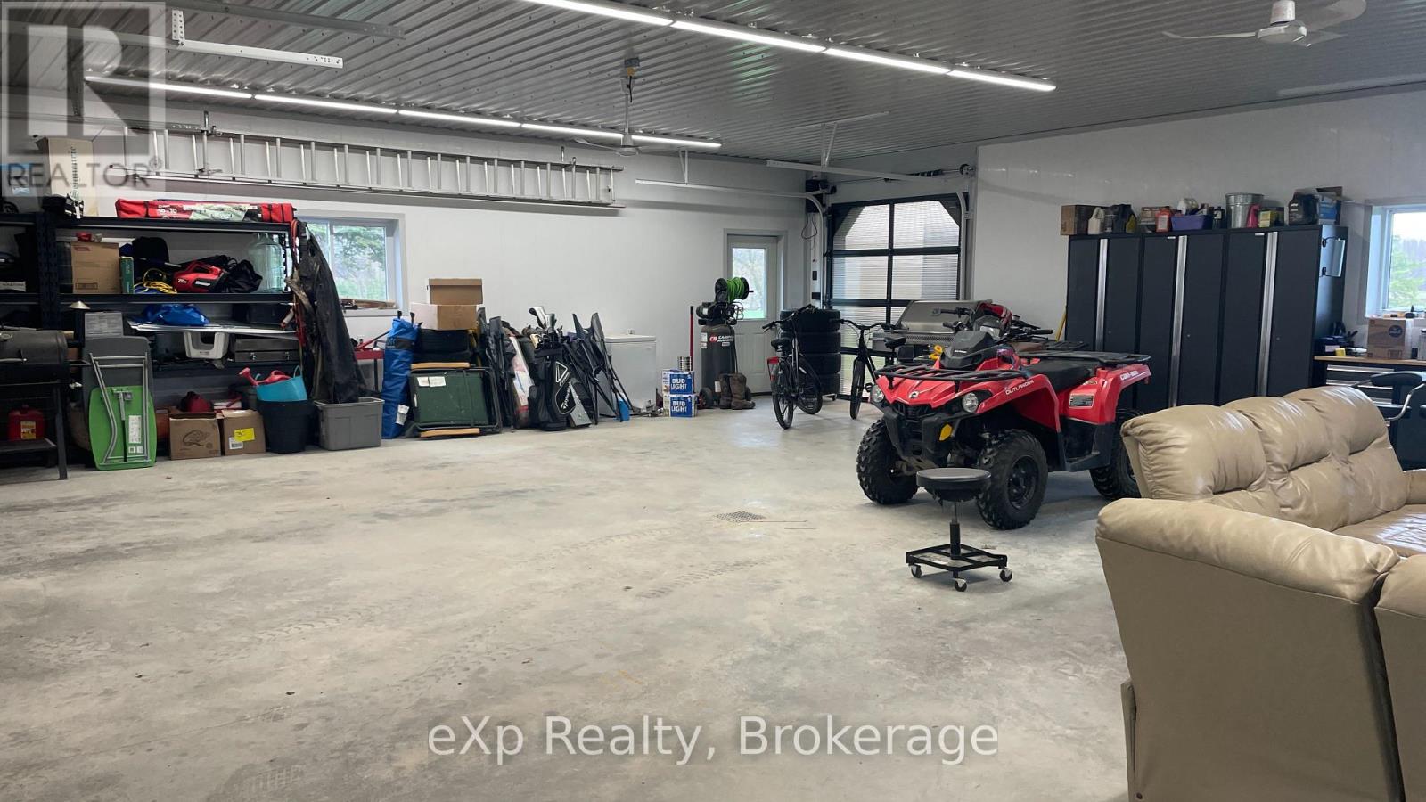 953 Greenock-Brant Line, Brockton, Ontario  N0G 1J0 - Photo 37 - X12839016