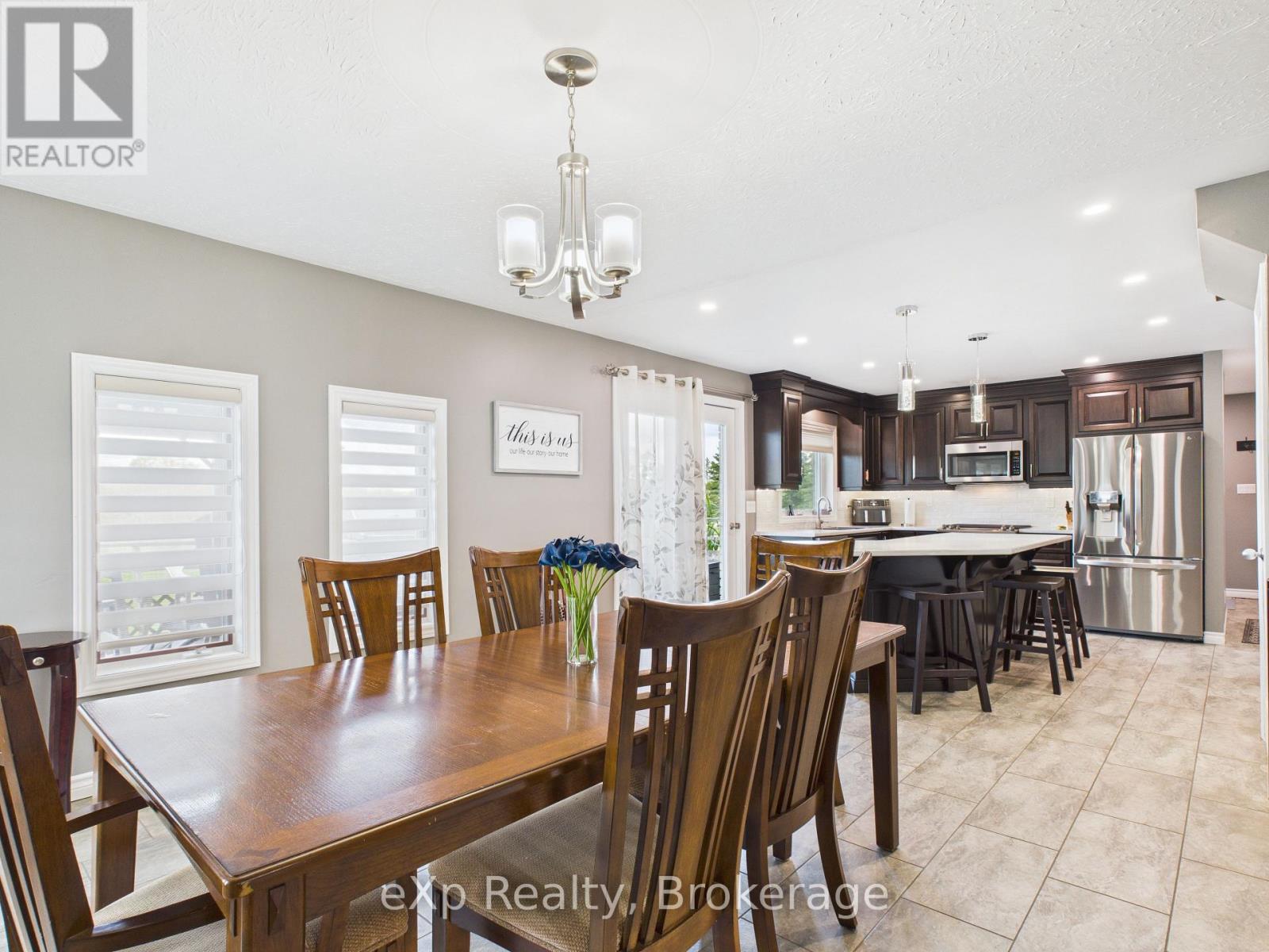 953 Greenock-Brant Line, Brockton, Ontario  N0G 1J0 - Photo 7 - X12839016