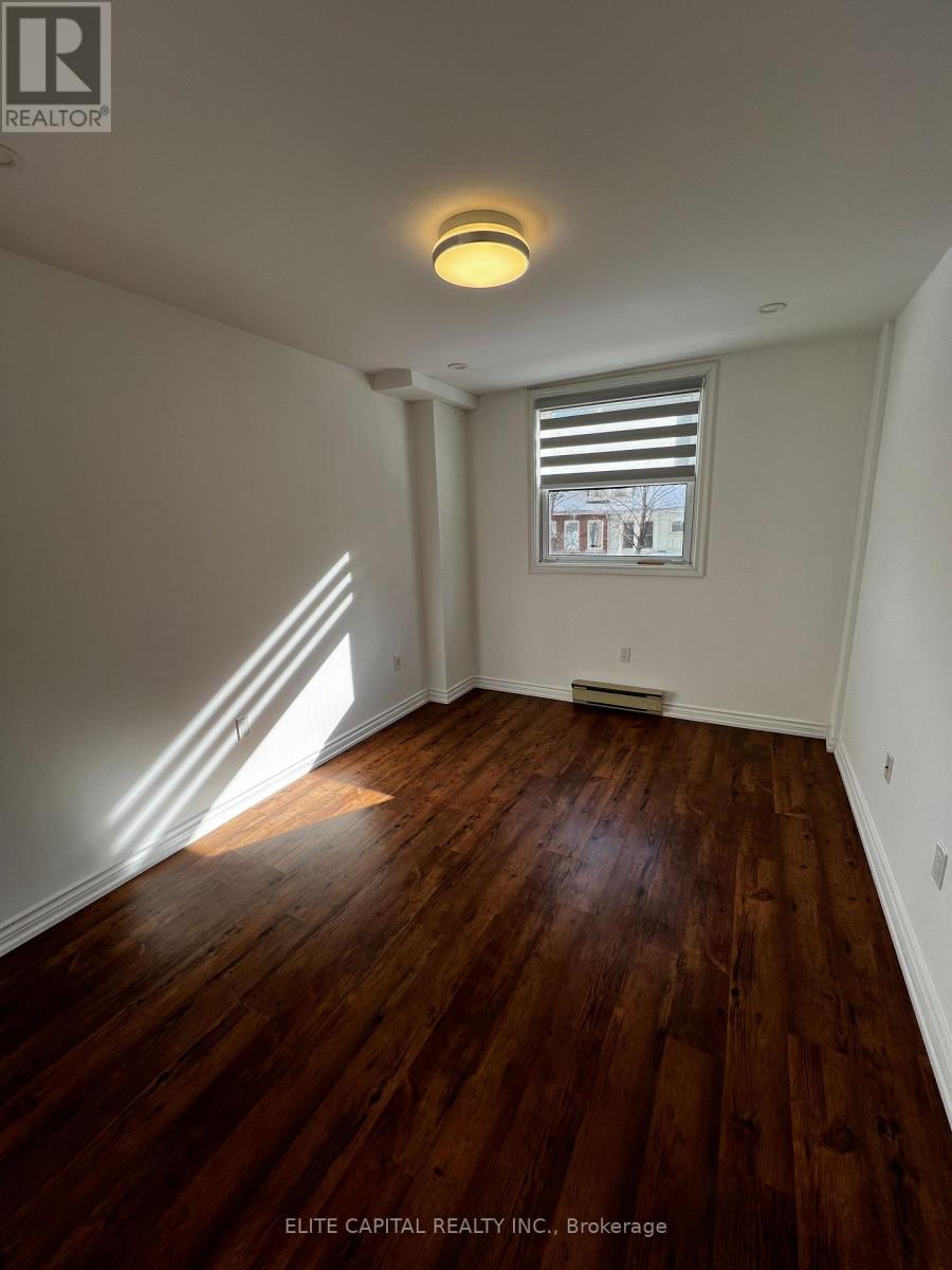 38 Granby Street, Toronto, Ontario  M5B 2J5 - Photo 17 - C12768096