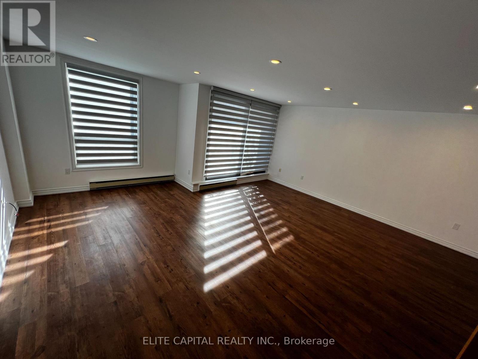 38 Granby Street, Toronto, Ontario  M5B 2J5 - Photo 11 - C12768096