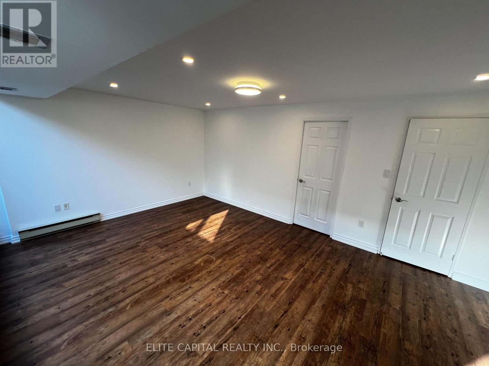 38 Granby Street, Toronto, Ontario  M5B 2J5 - Photo 15 - C12768096