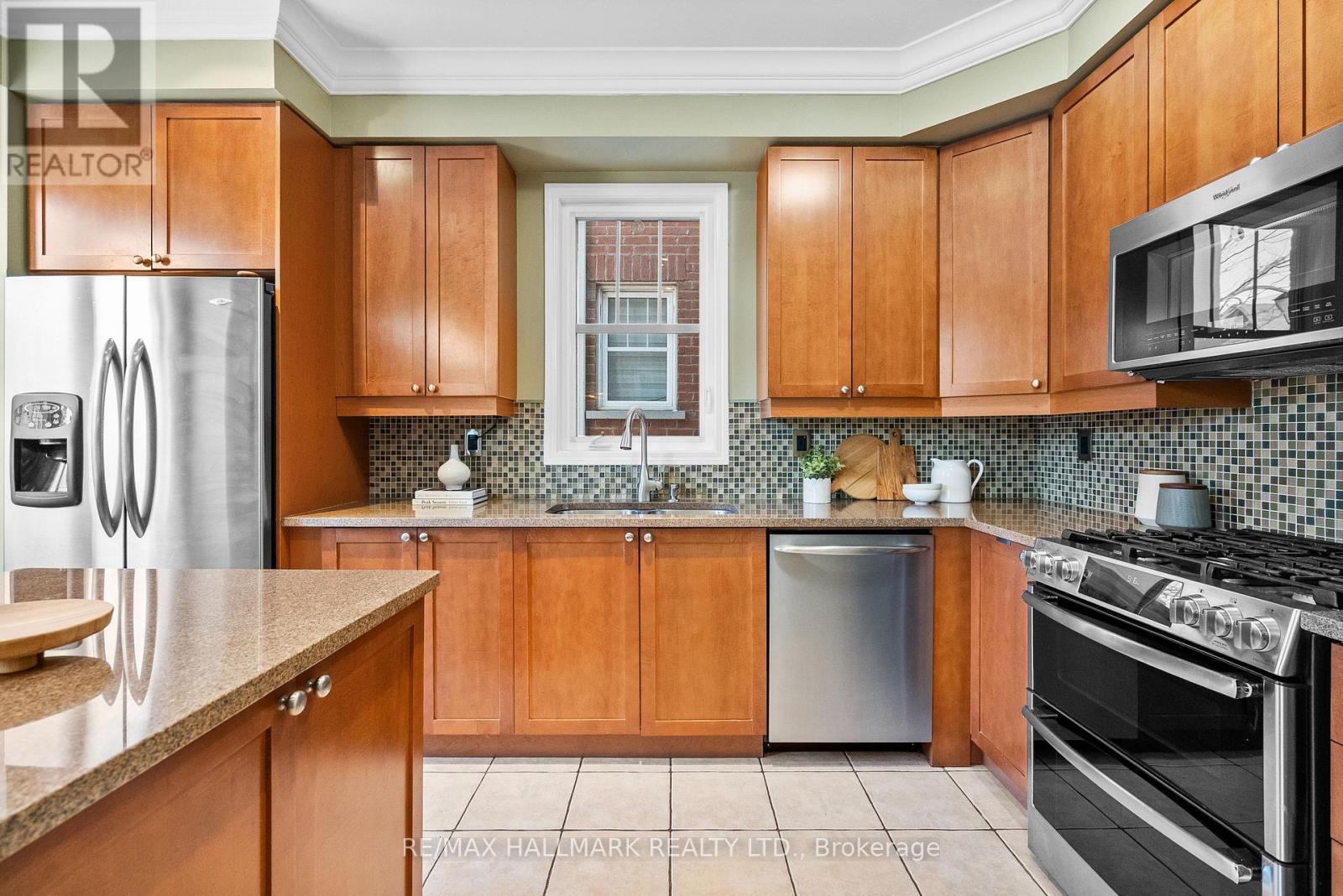 9 Pethick Street, Toronto, Ontario  M1L 0C6 - Photo 9 - E12844568