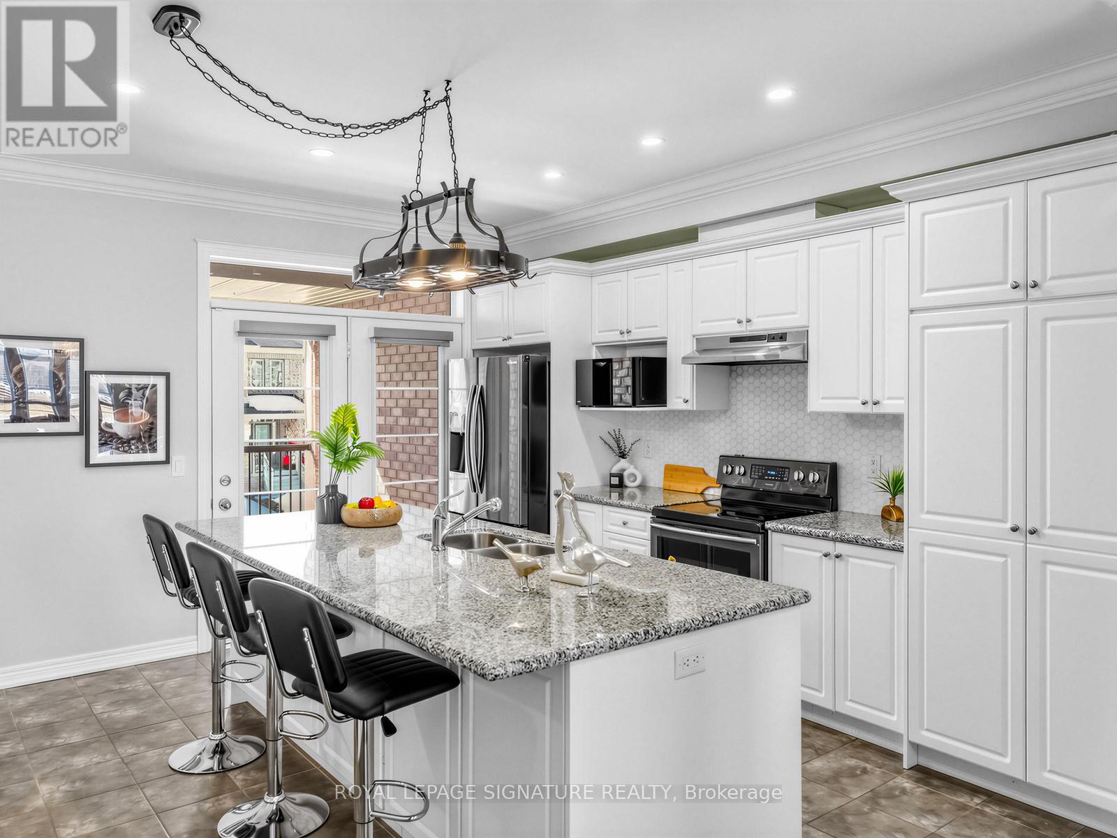 534 Stream Crescent, Oakville, Ontario  L6M 1N7 - Photo 8 - W12844006