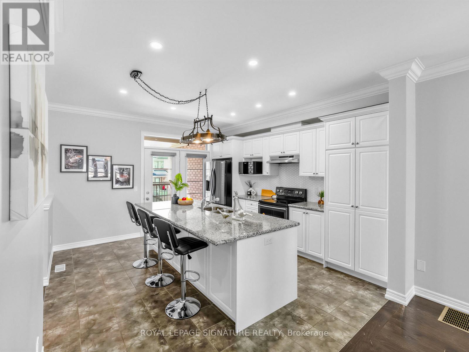 534 Stream Crescent, Oakville, Ontario  L6M 1N7 - Photo 9 - W12844006