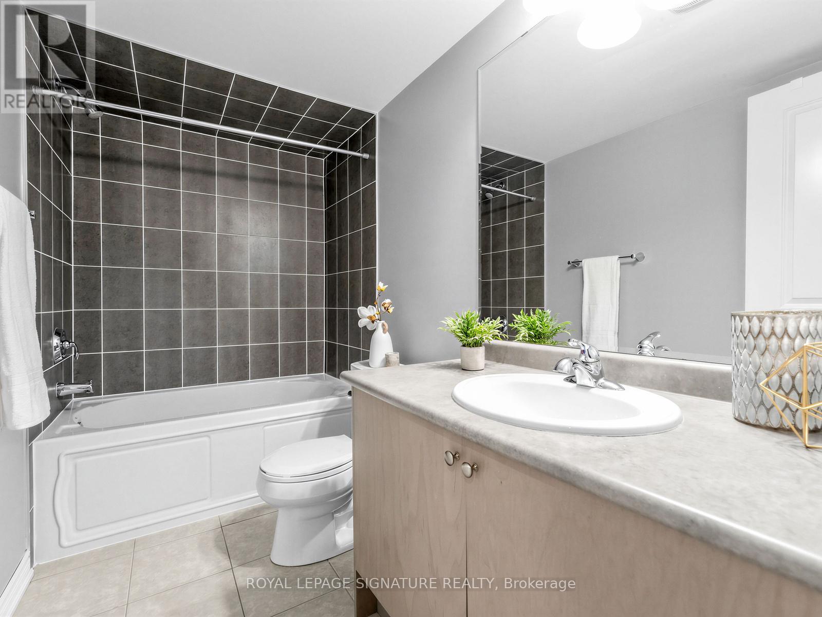 534 Stream Crescent, Oakville, Ontario  L6M 1N7 - Photo 34 - W12844006