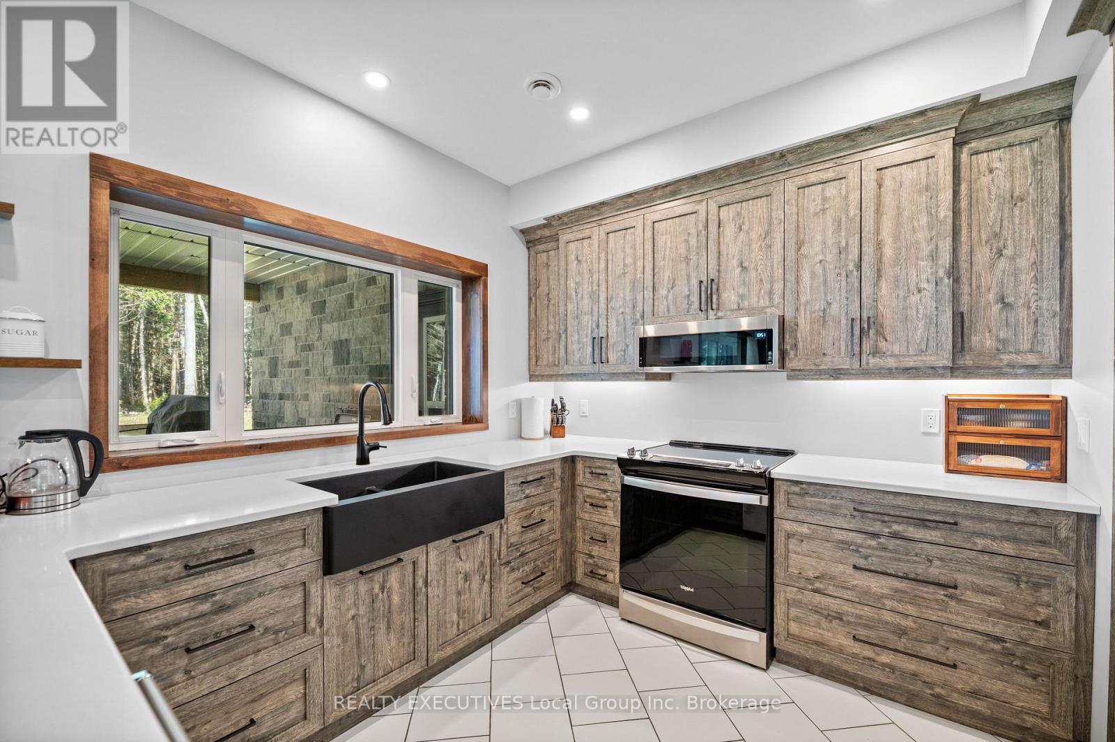 2149 South Shore Road, Bonfield, Ontario  P0H 1E0 - Photo 12 - X12844600