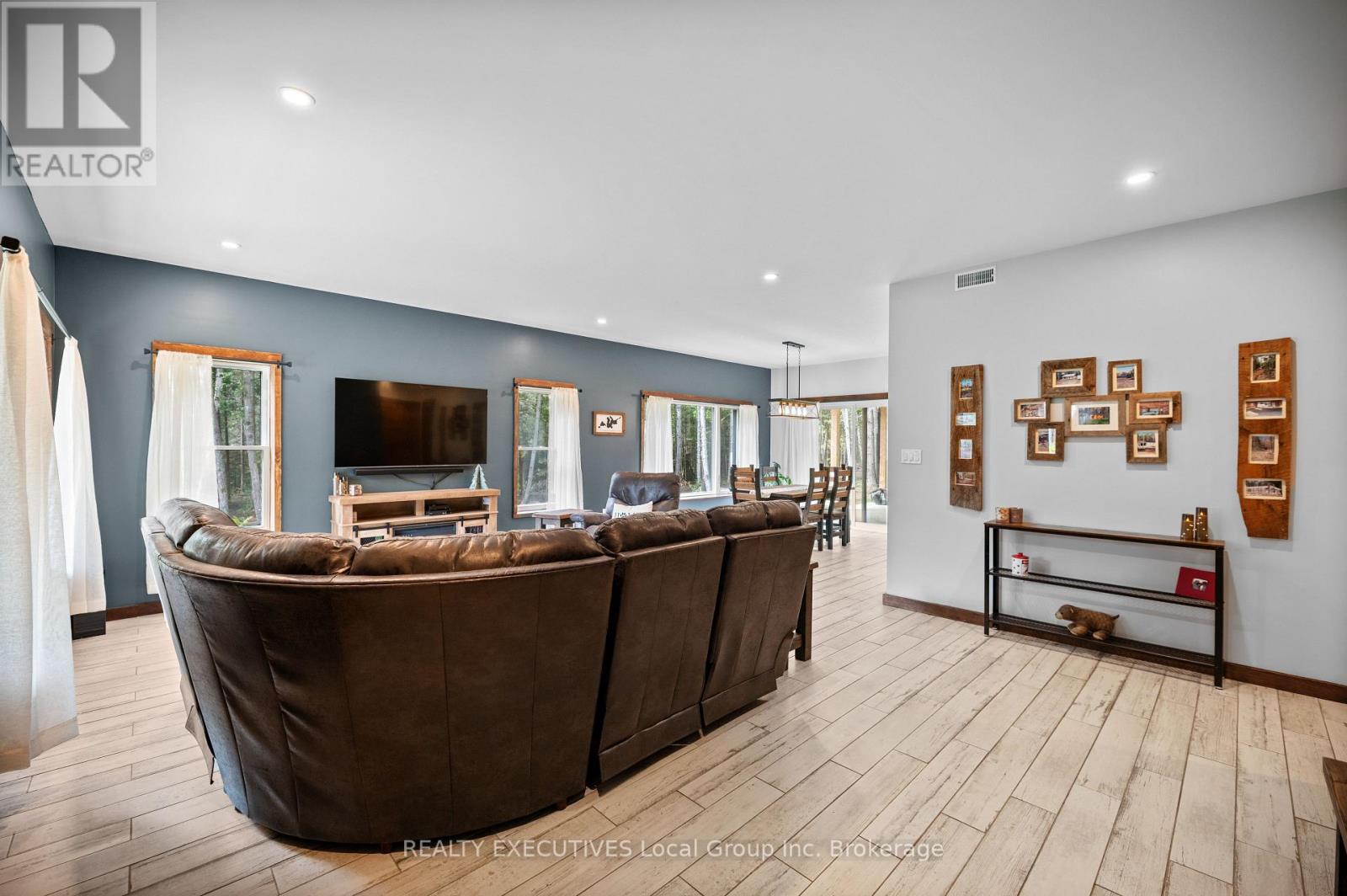 2149 South Shore Road, Bonfield, Ontario  P0H 1E0 - Photo 16 - X12844600