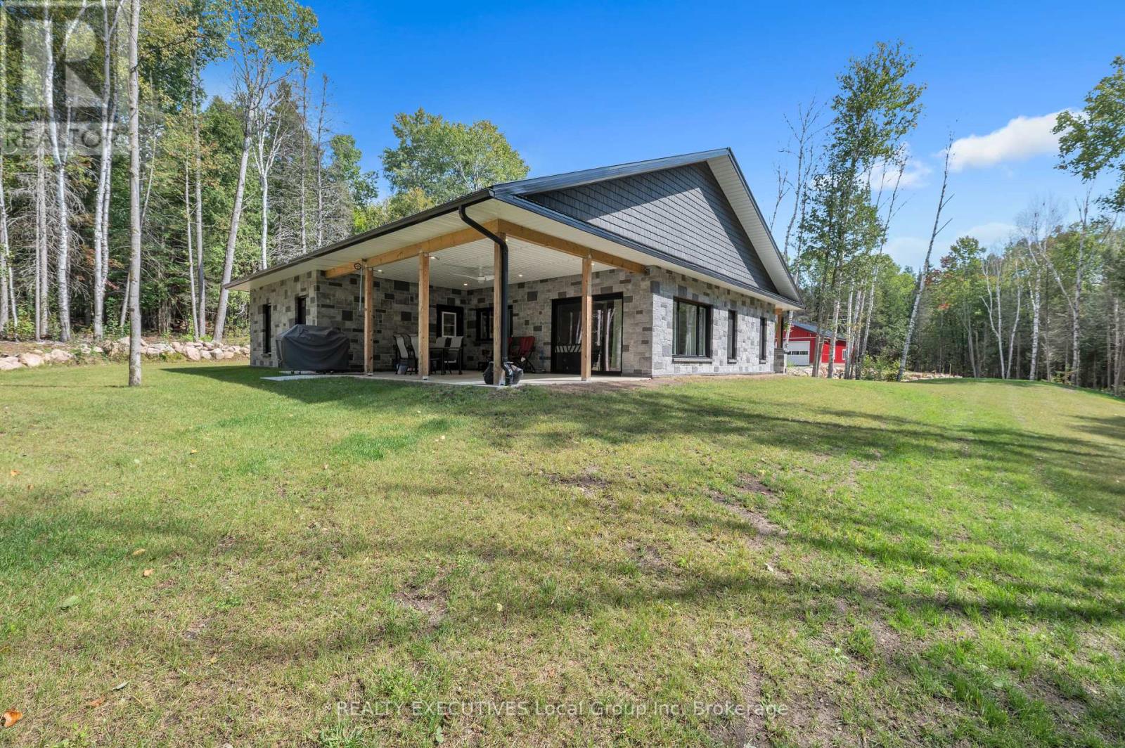 2149 South Shore Road, Bonfield, Ontario  P0H 1E0 - Photo 29 - X12844600