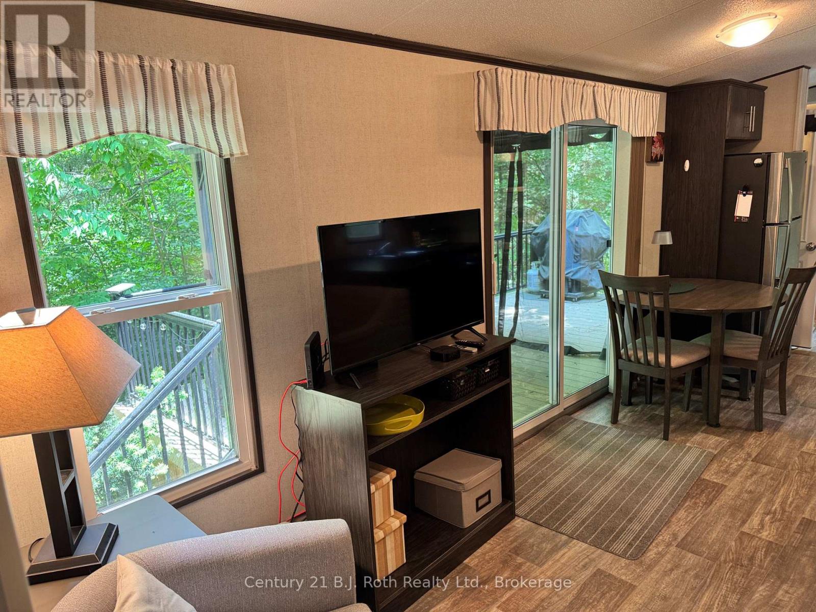 767 Poplar Crescent, Bracebridge, Ontario  P1L 1W9 - Photo 24 - X12844662