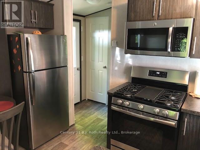 767 Poplar Crescent, Bracebridge, Ontario  P1L 1W9 - Photo 38 - X12844662