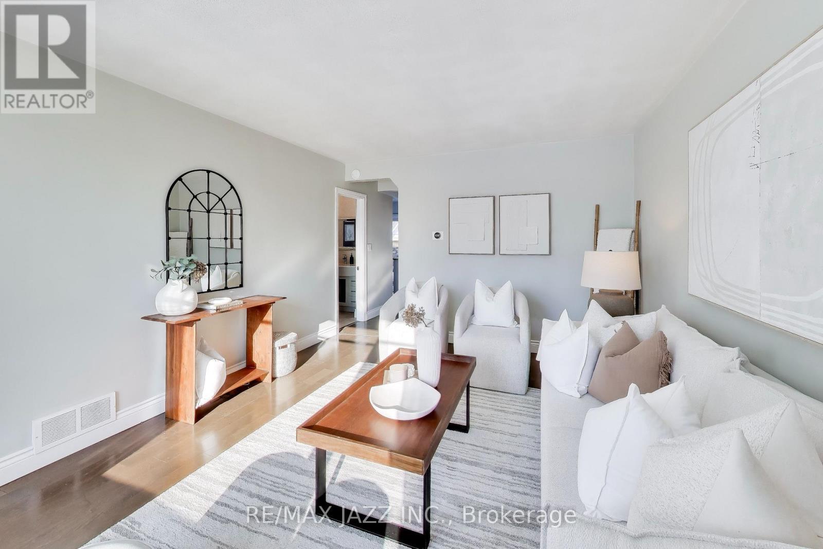 699 Hortop Street, Oshawa, Ontario L1G 4N7 - Photo 5 - E12844682