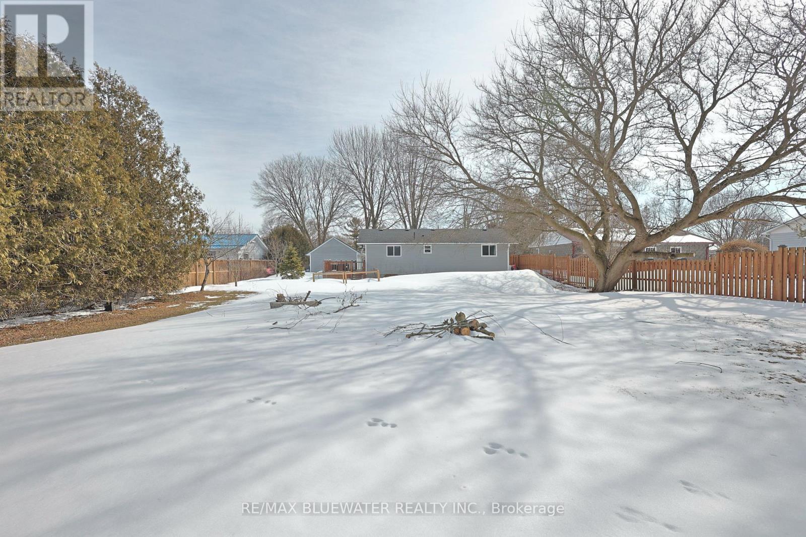 8296 Burwell Road, Lambton Shores, Ontario  N0M 1T0 - Photo 37 - X12844610