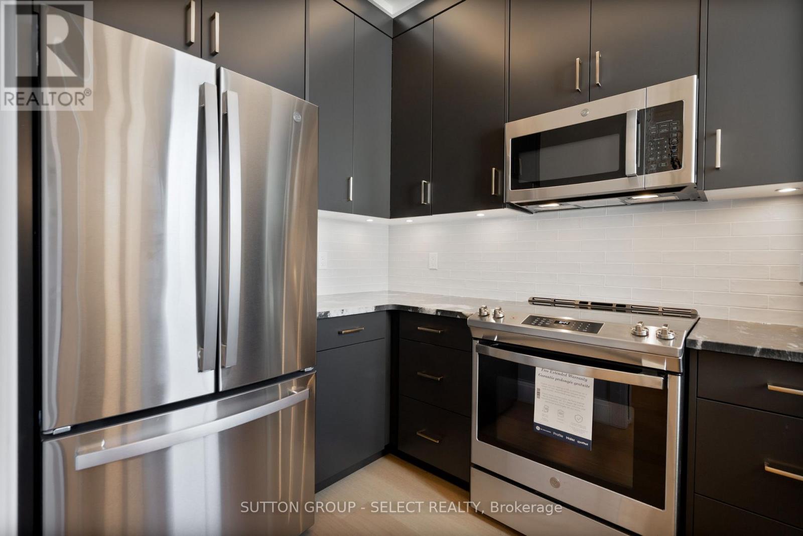 588 Creekview Chase, London North, Ontario  N6G 3X9 - Photo 22 - X12844686