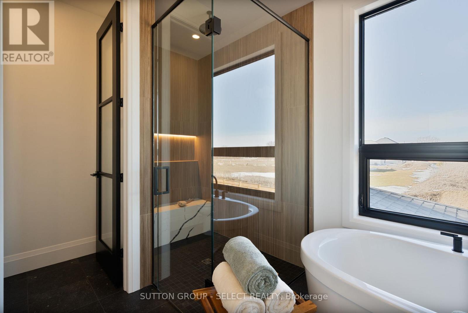 588 Creekview Chase, London North, Ontario  N6G 3X9 - Photo 29 - X12844686