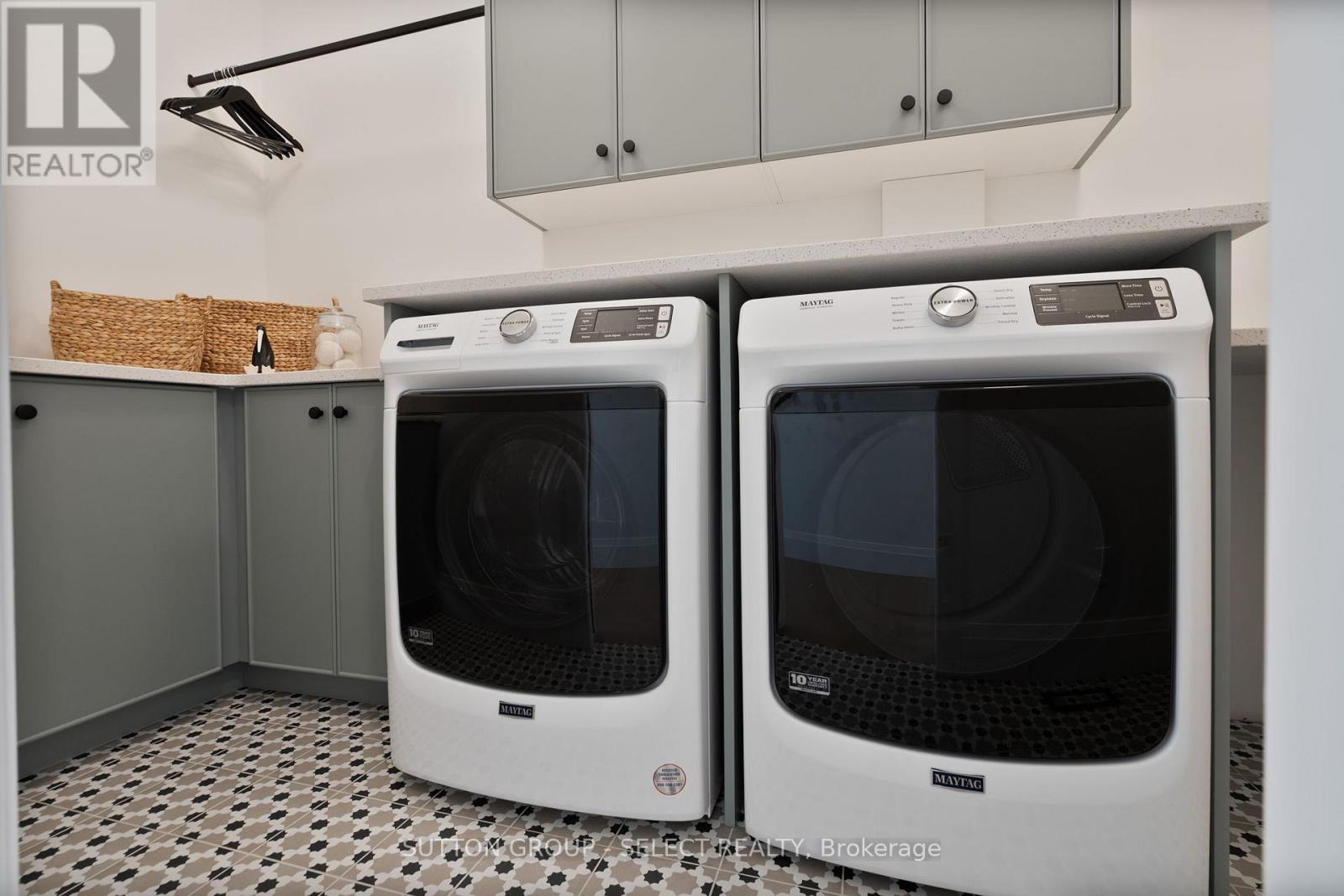 588 Creekview Chase, London North, Ontario  N6G 3X9 - Photo 31 - X12844686