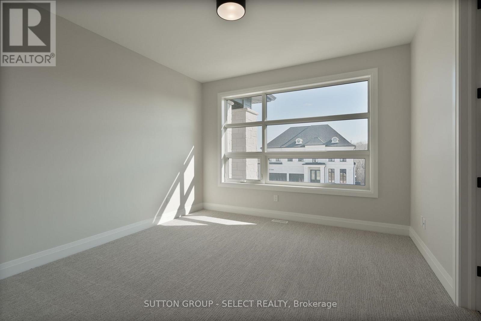 588 Creekview Chase, London North, Ontario  N6G 3X9 - Photo 32 - X12844686