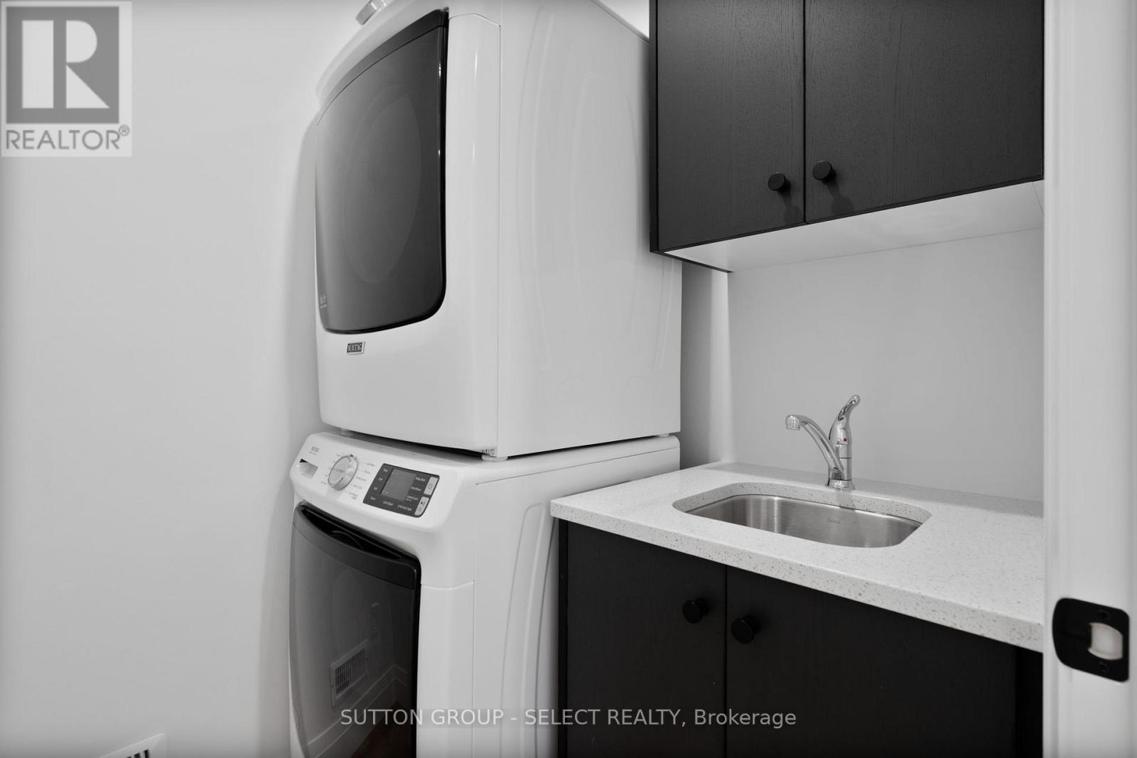 588 Creekview Chase, London North, Ontario  N6G 3X9 - Photo 46 - X12844686