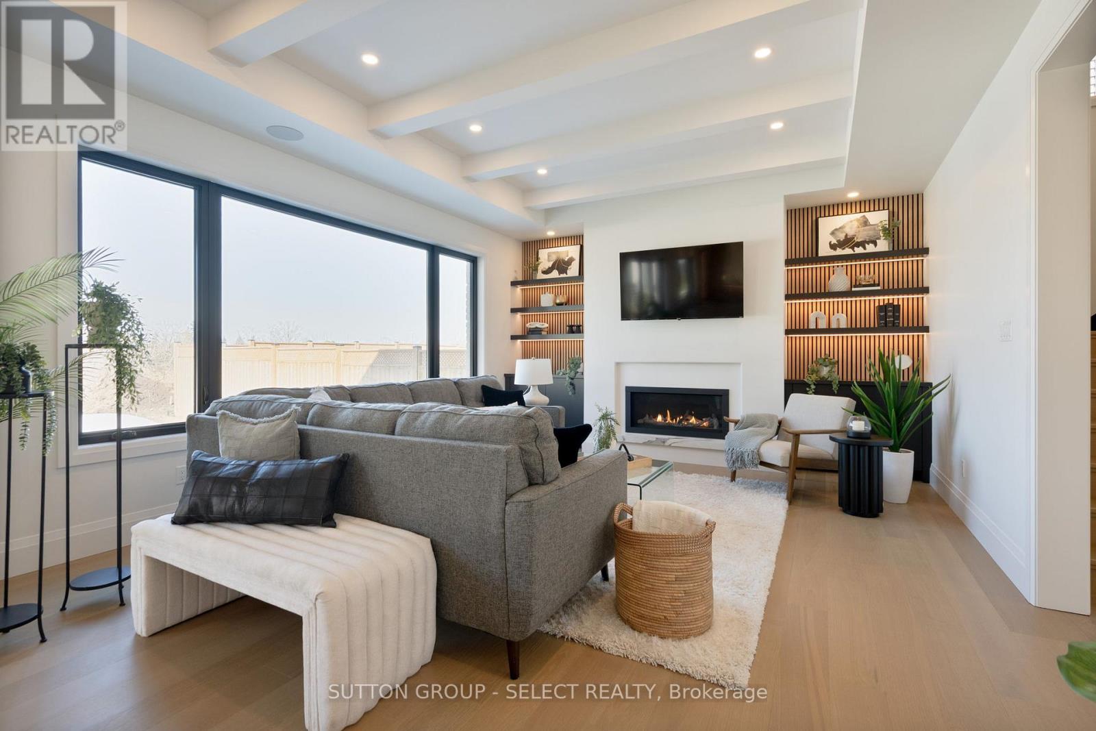 588 Creekview Chase, London North, Ontario  N6G 3X9 - Photo 9 - X12844686