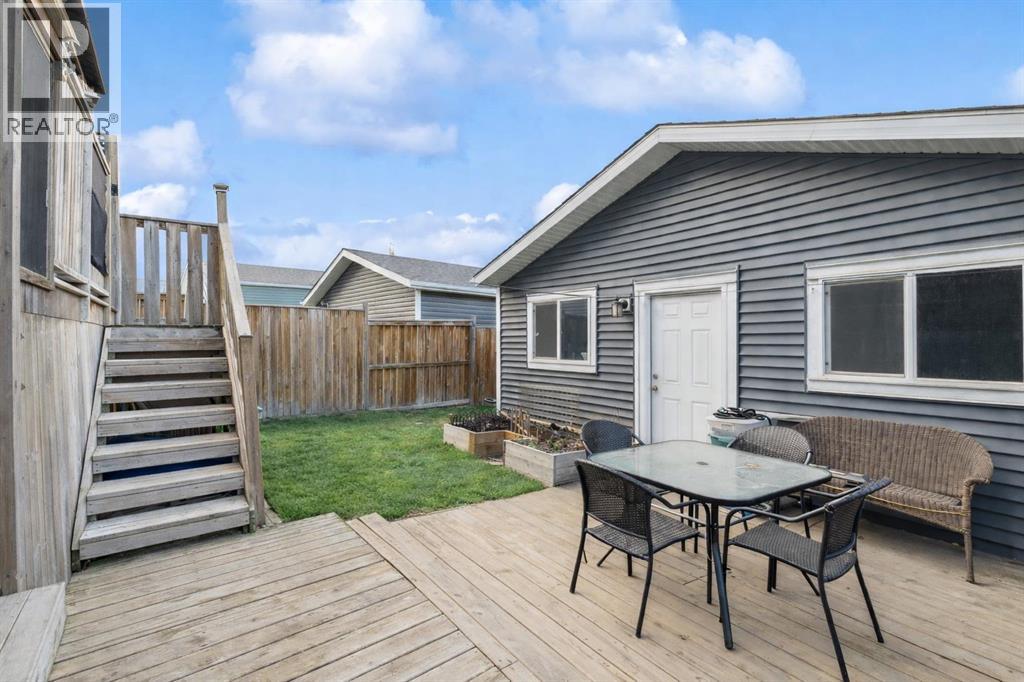 480 River Heights Green, Cochrane, Alberta  T4C 0S1 - Photo 18 - A2265408