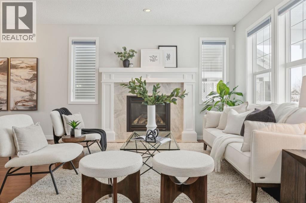 480 River Heights Green, Cochrane, Alberta  T4C 0S1 - Photo 6 - A2265408