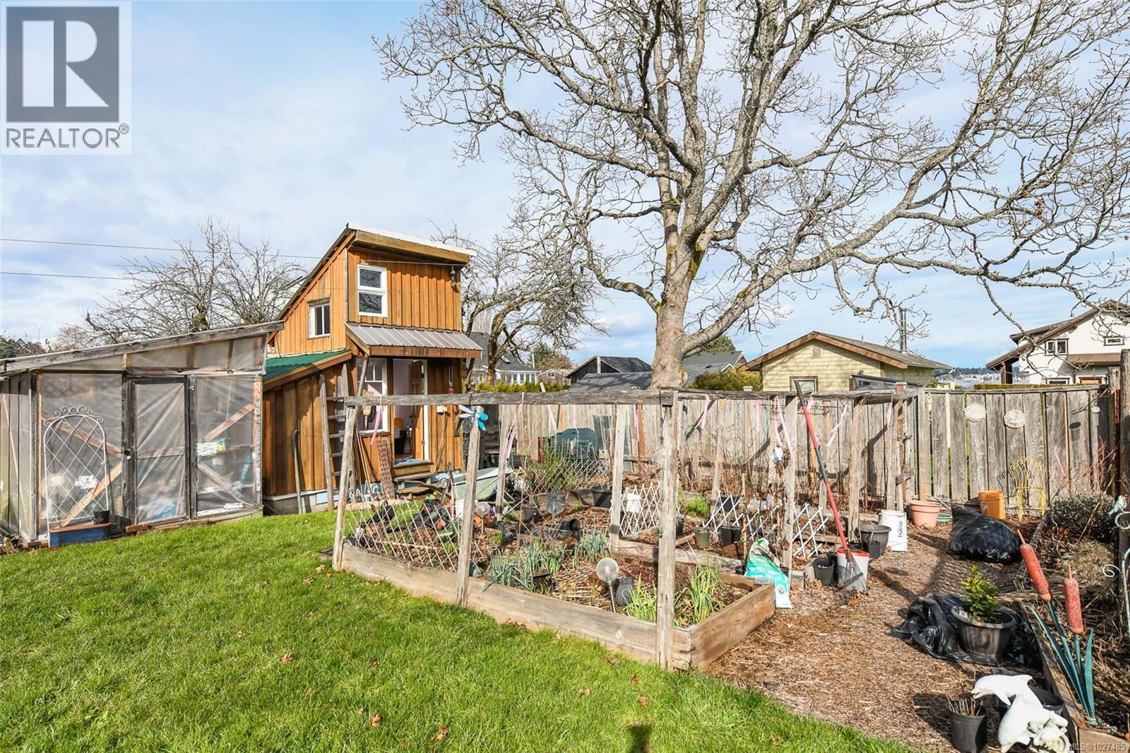 3916 Ronald Ave, Royston, British Columbia  V0R 2V0 - Photo 45 - 1027485