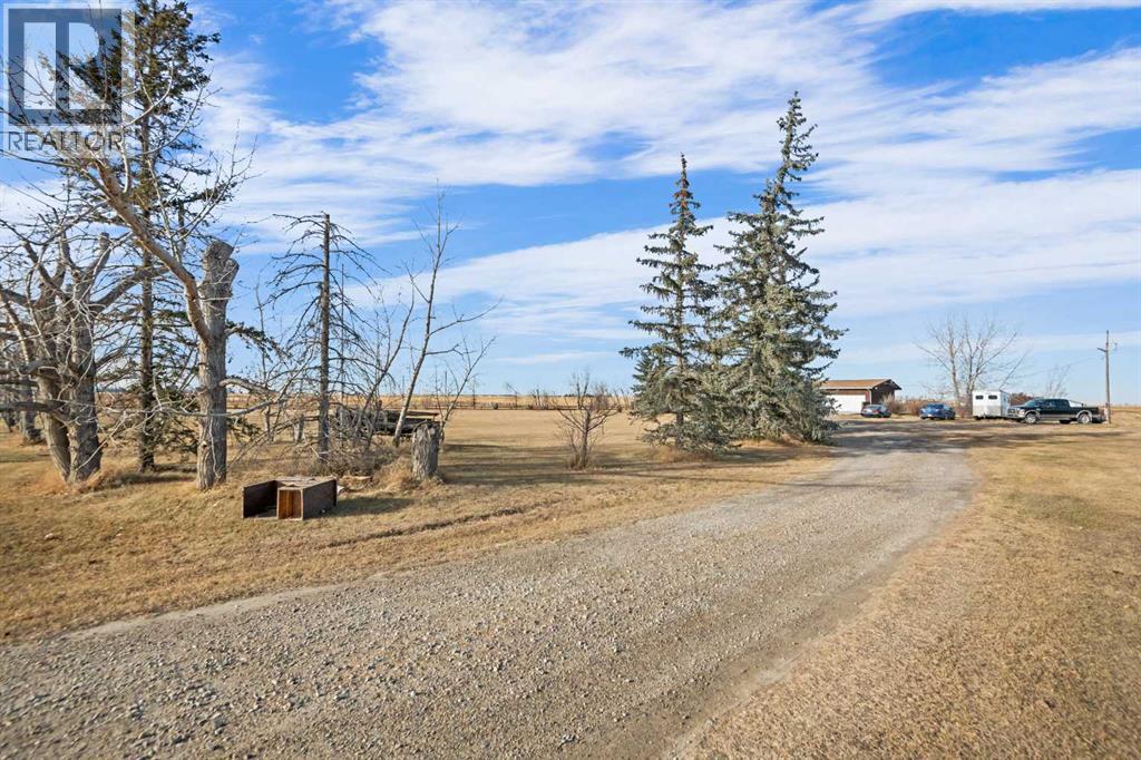 271194 Township Road 252, Rural Rocky View County, Alberta  T1Z 0S7 - Photo 2 - A2270020