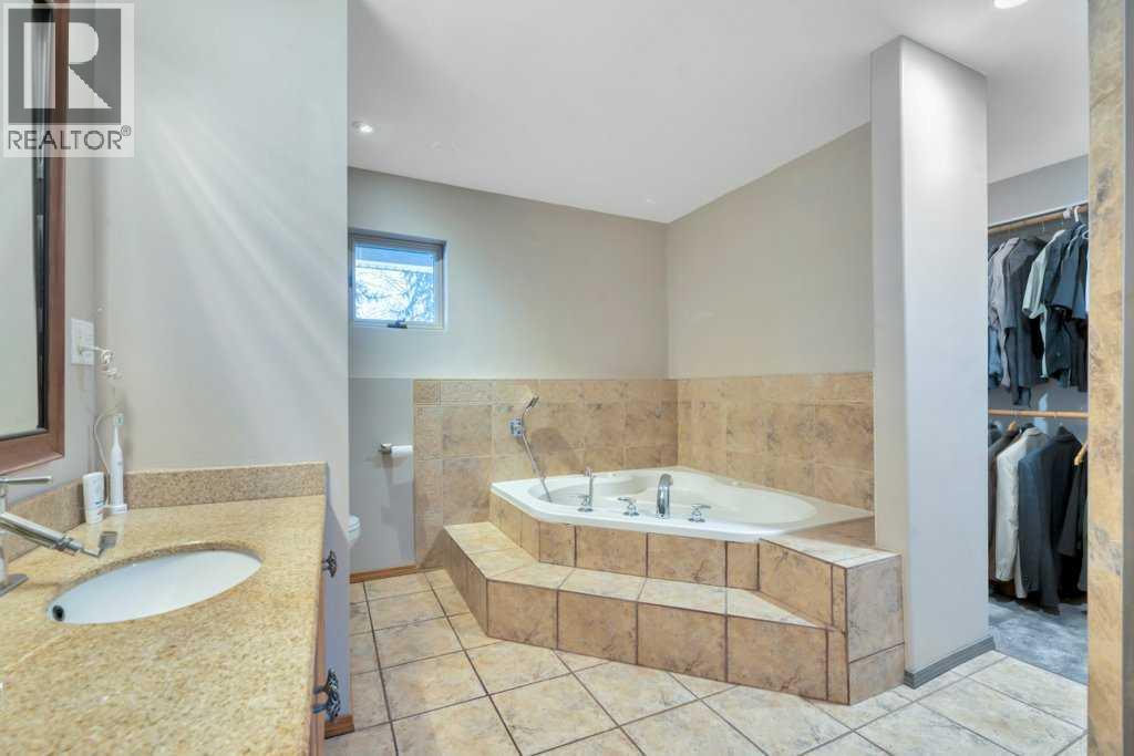 261017 Range Road 244, Rural Wheatland County, Alberta  T1P 0L1 - Photo 16 - A2280266