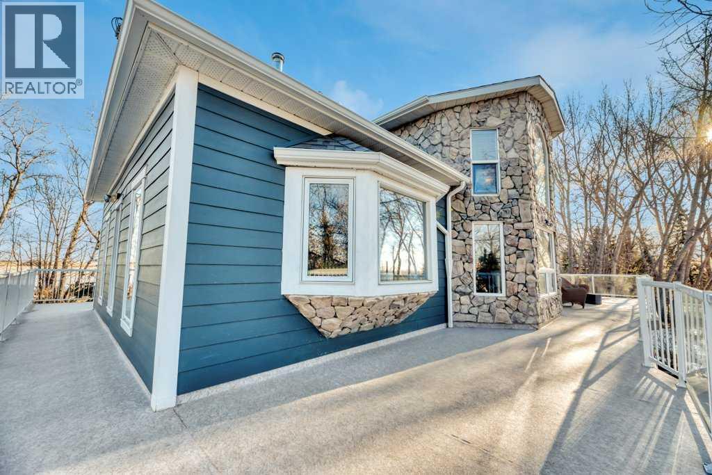 261017 Range Road 244, Rural Wheatland County, Alberta  T1P 0L1 - Photo 4 - A2280266