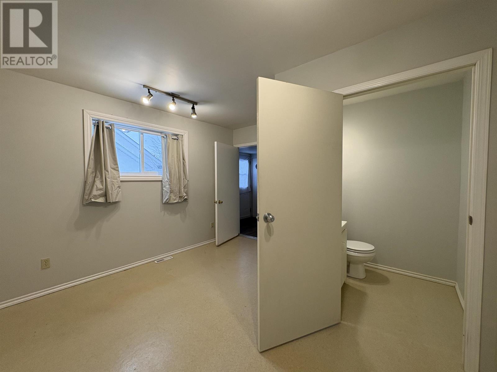 510 Victoria Ave, Fort Frances, Ontario  P9A 2C4 - Photo 18 - TB2600333