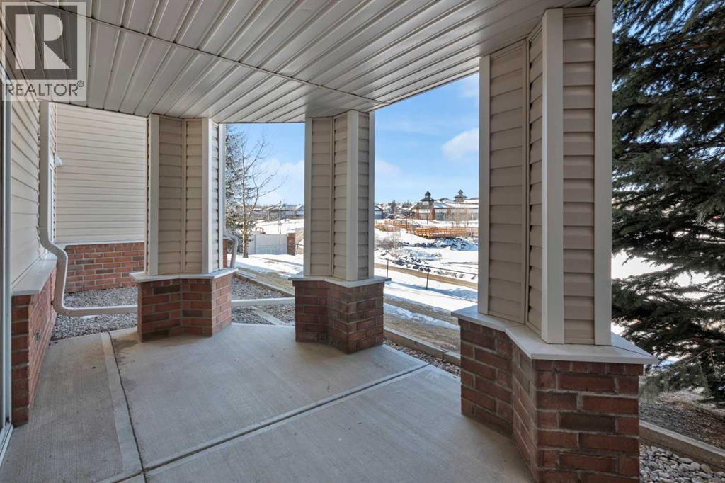 104, 16 Country Village Bay Ne, Calgary, Alberta  T3K 5Y9 - Photo 24 - A2289125