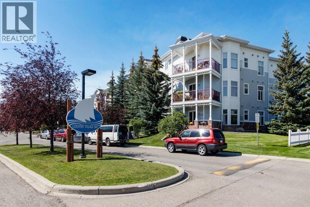 104, 16 Country Village Bay Ne, Calgary, Alberta  T3K 5Y9 - Photo 36 - A2289125