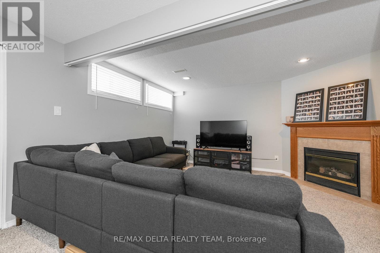 152 Ludlowe Street, Ottawa, Ontario  K4A 5C7 - Photo 24 - X12844608