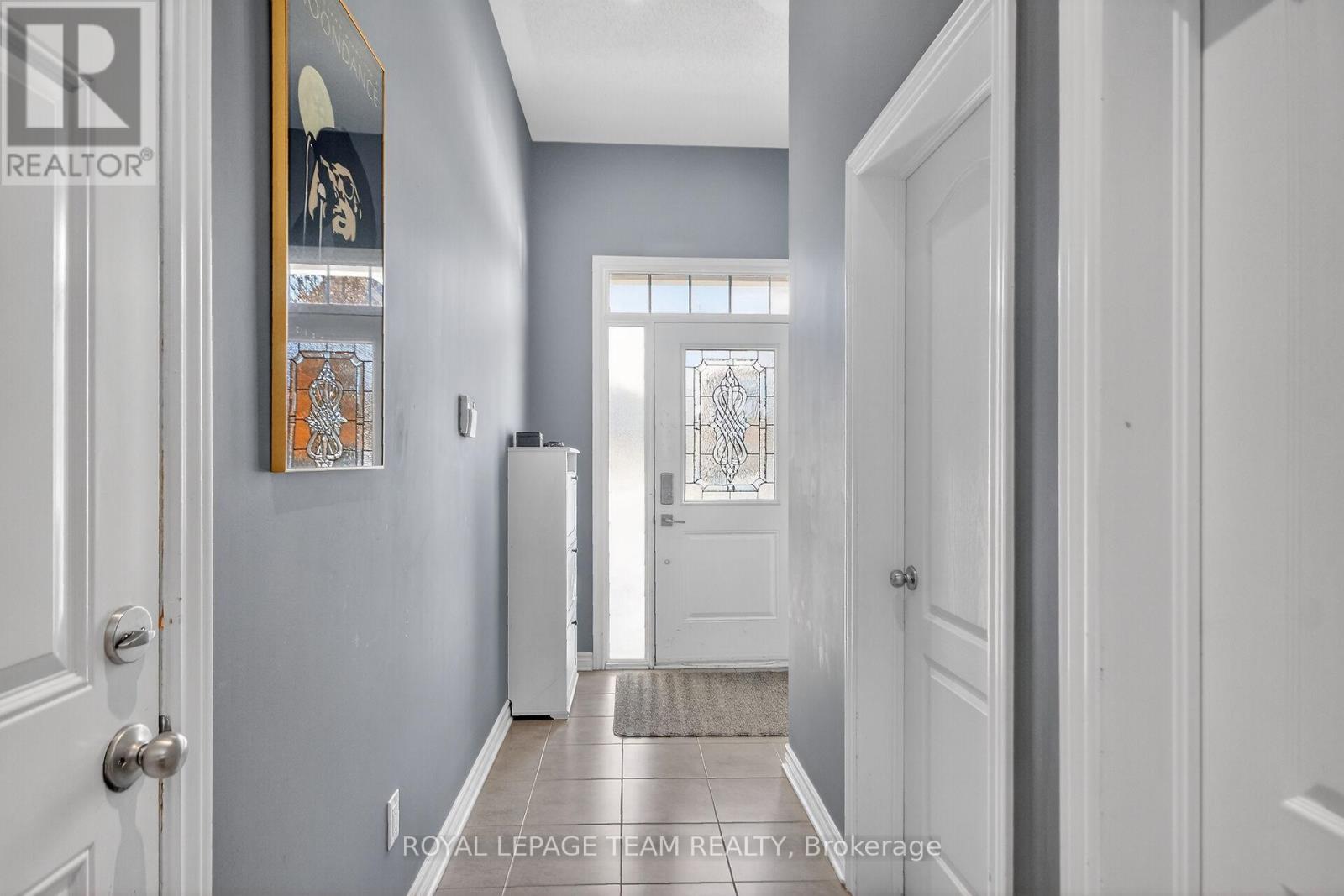 1591 Carronbridge Circle, Ottawa, Ontario  K2M 0G5 - Photo 4 - X12844660