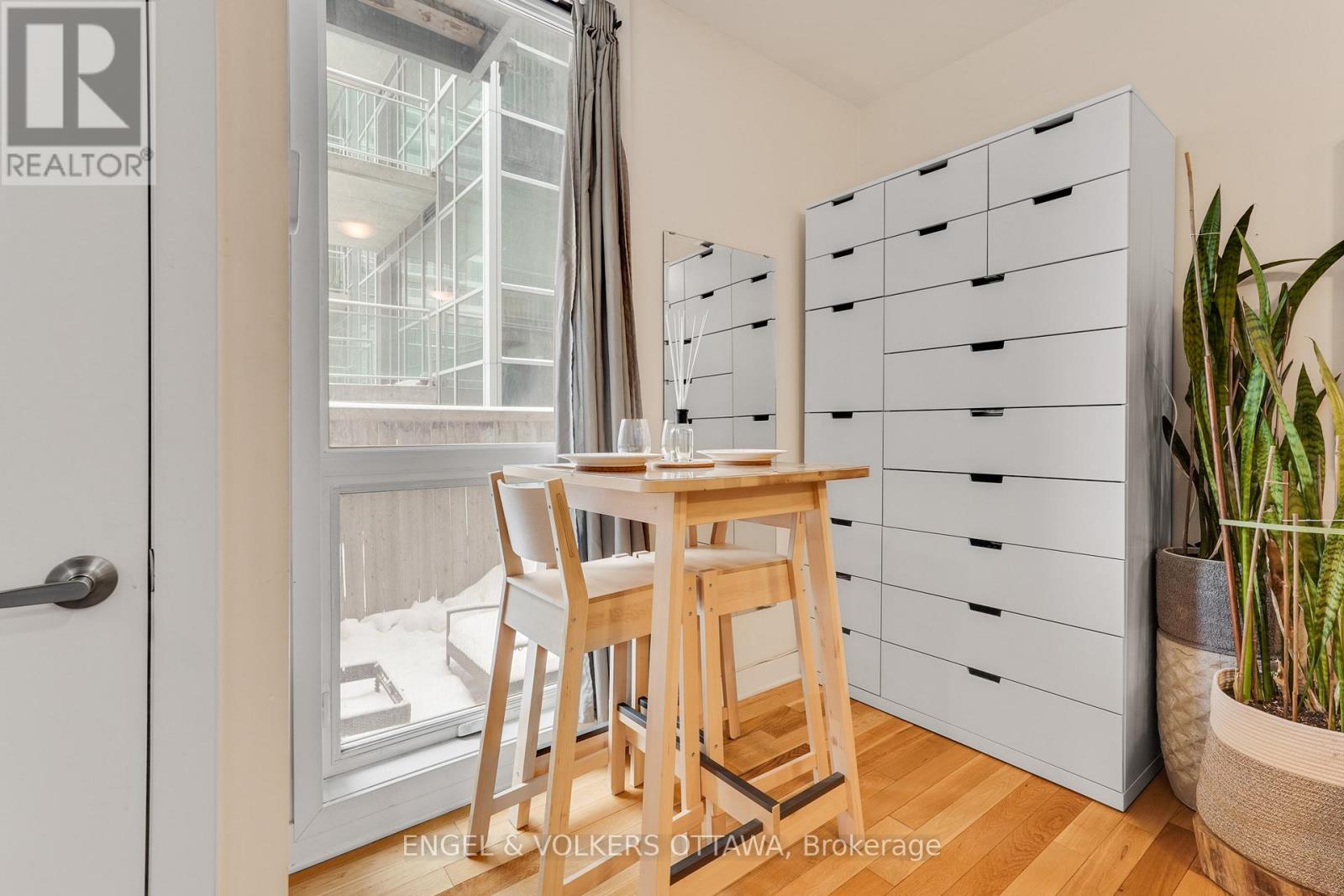 104 - 360 Cumberland Street, Ottawa, Ontario  K1N 0B1 - Photo 11 - X12844678