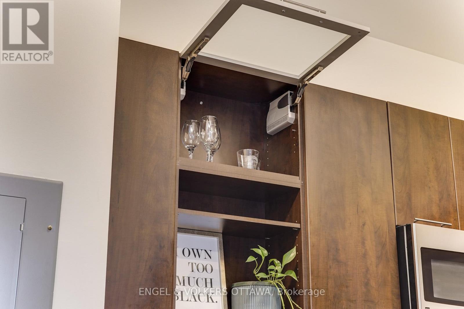 104 - 360 Cumberland Street, Ottawa, Ontario  K1N 0B1 - Photo 23 - X12844678