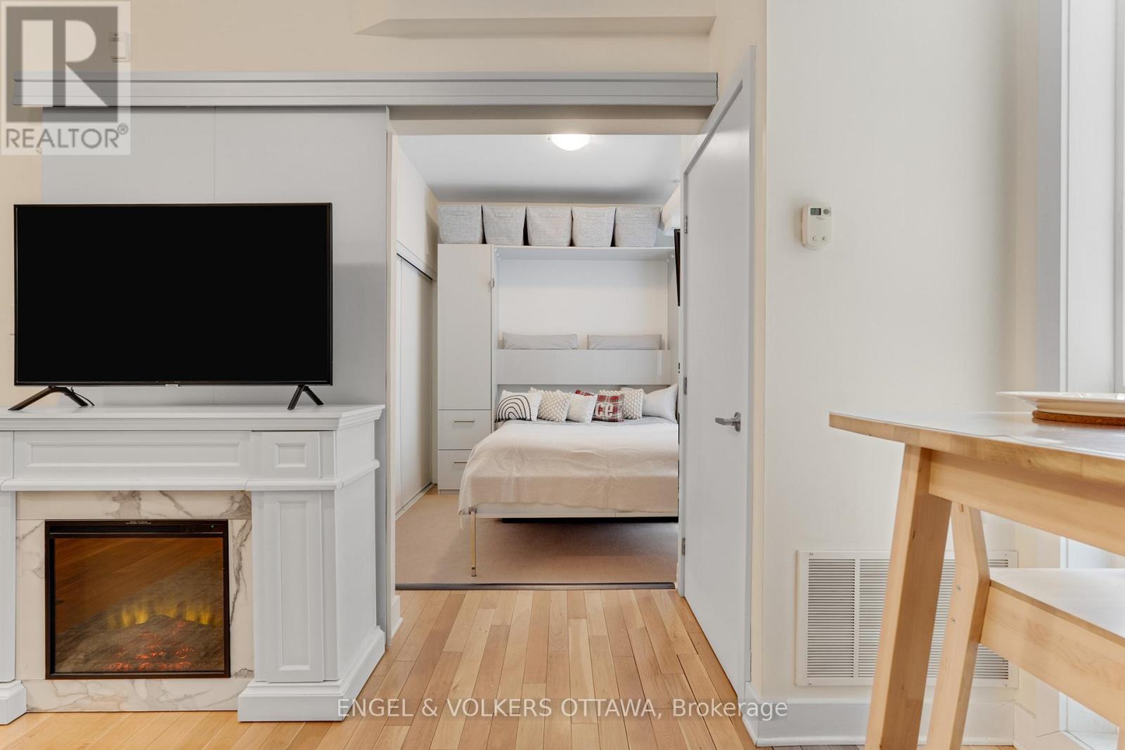 104 - 360 Cumberland Street, Ottawa, Ontario  K1N 0B1 - Photo 28 - X12844678