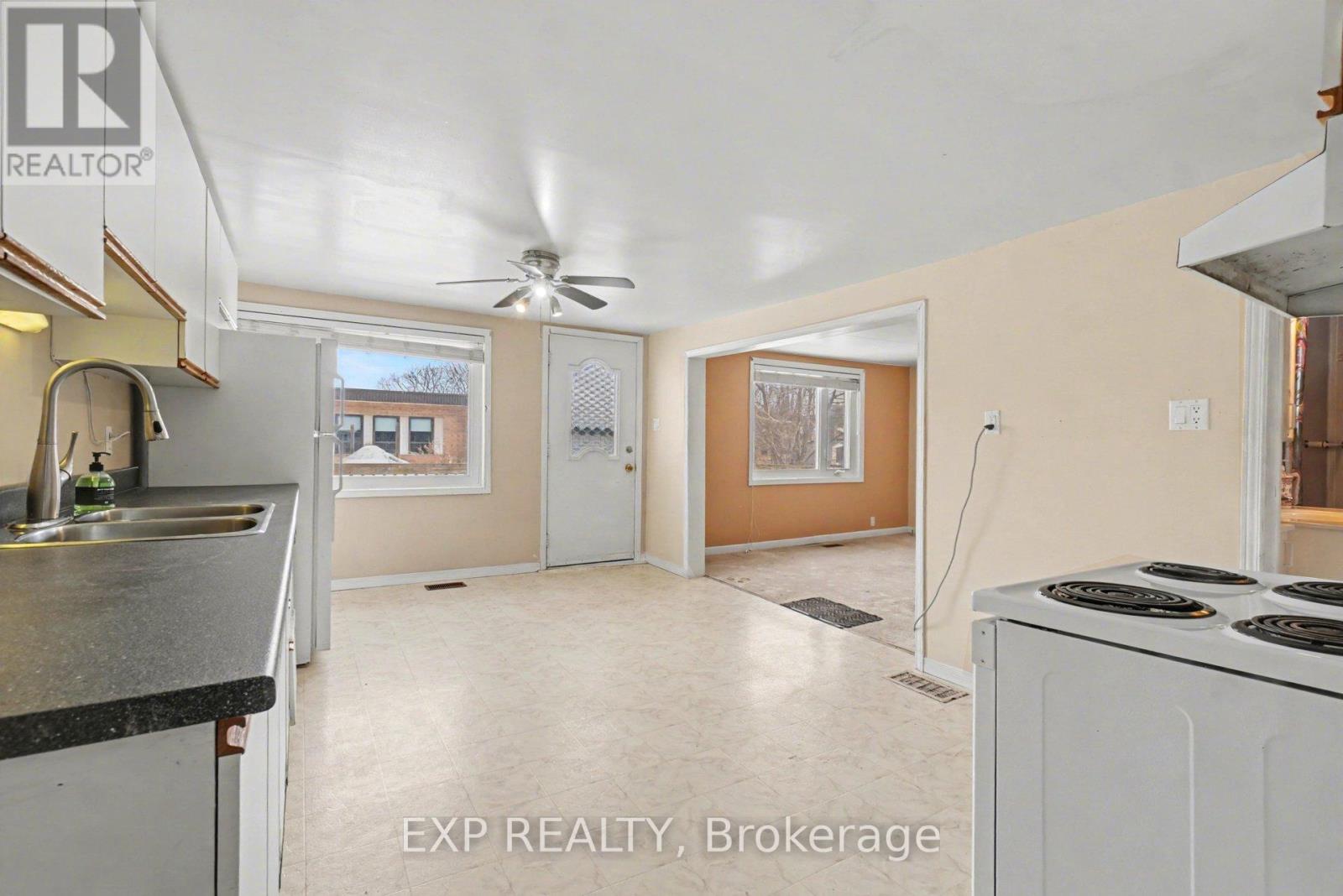 21 Fourth Street, North Stormont, Ontario  K0A 1R0 - Photo 13 - X12844716