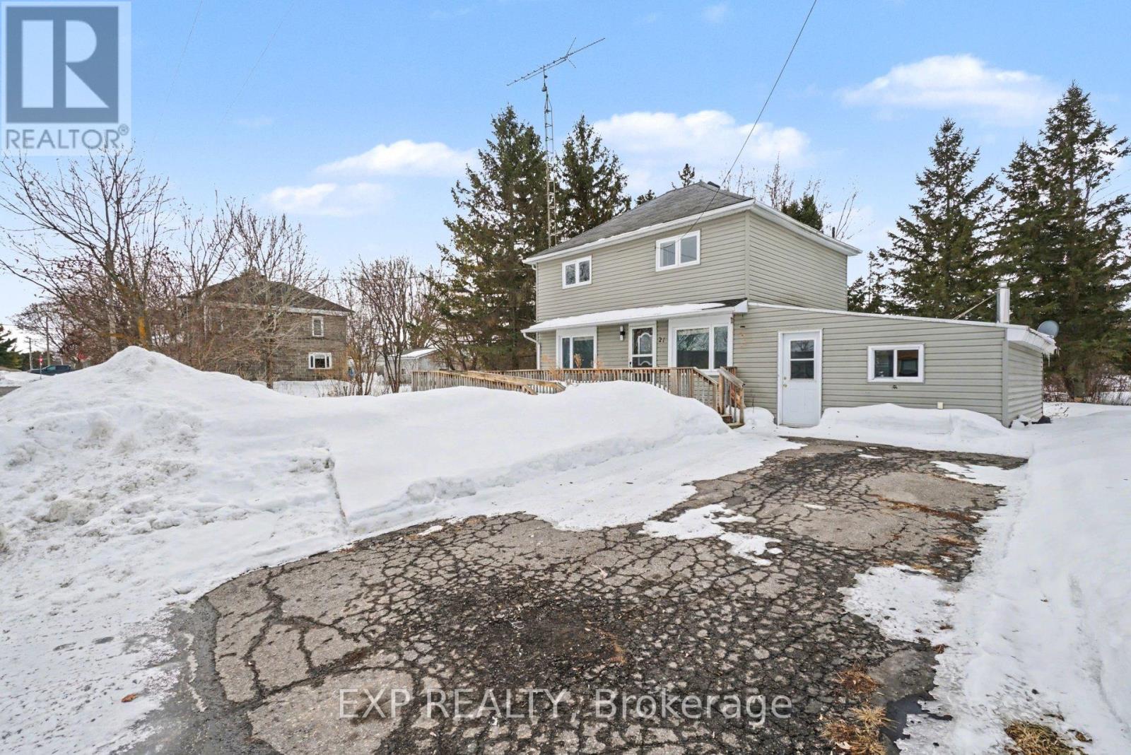 21 Fourth Street, North Stormont, Ontario  K0A 1R0 - Photo 2 - X12844716