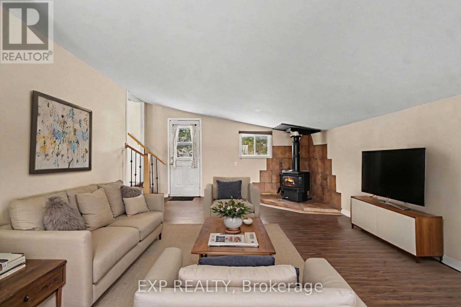 21 Fourth Street, North Stormont, Ontario  K0A 1R0 - Photo 7 - X12844716