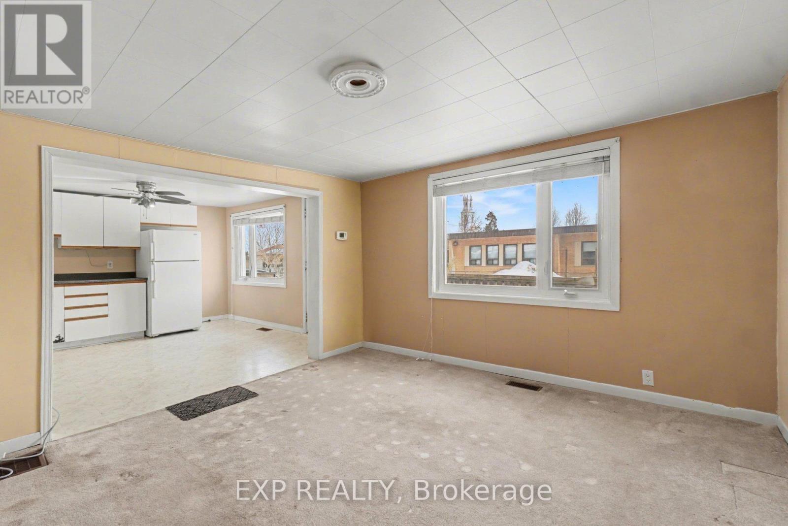 21 Fourth Street, North Stormont, Ontario  K0A 1R0 - Photo 9 - X12844716