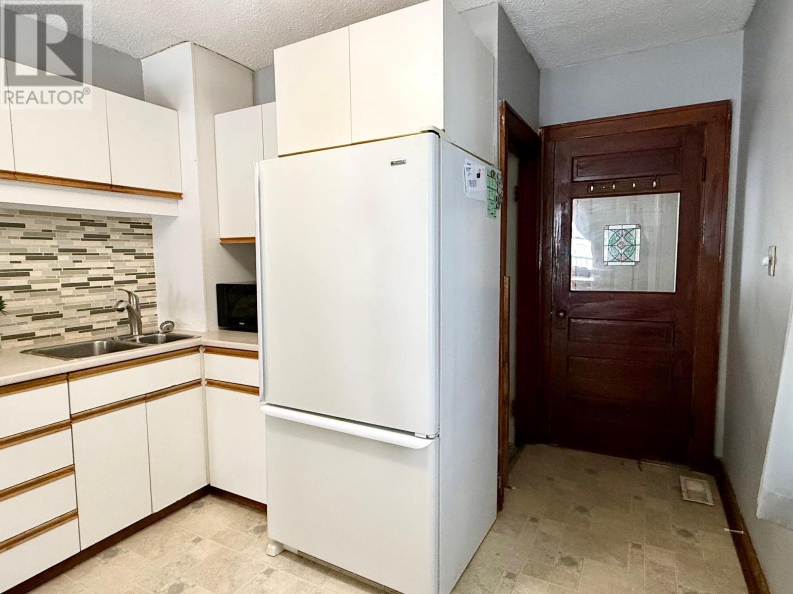 265 Ray Blvd, Thunder Bay, Ontario  P7B 4E3 - Photo 13 - TB2600354