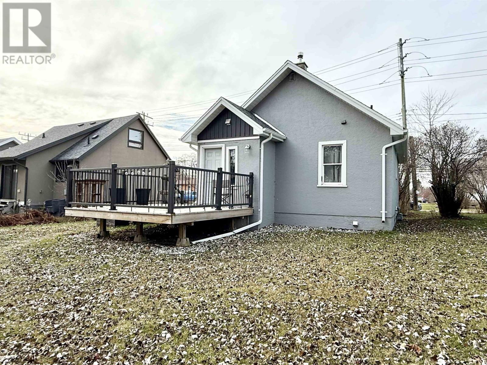 265 Ray Blvd, Thunder Bay, Ontario  P7B 4E3 - Photo 5 - TB2600354