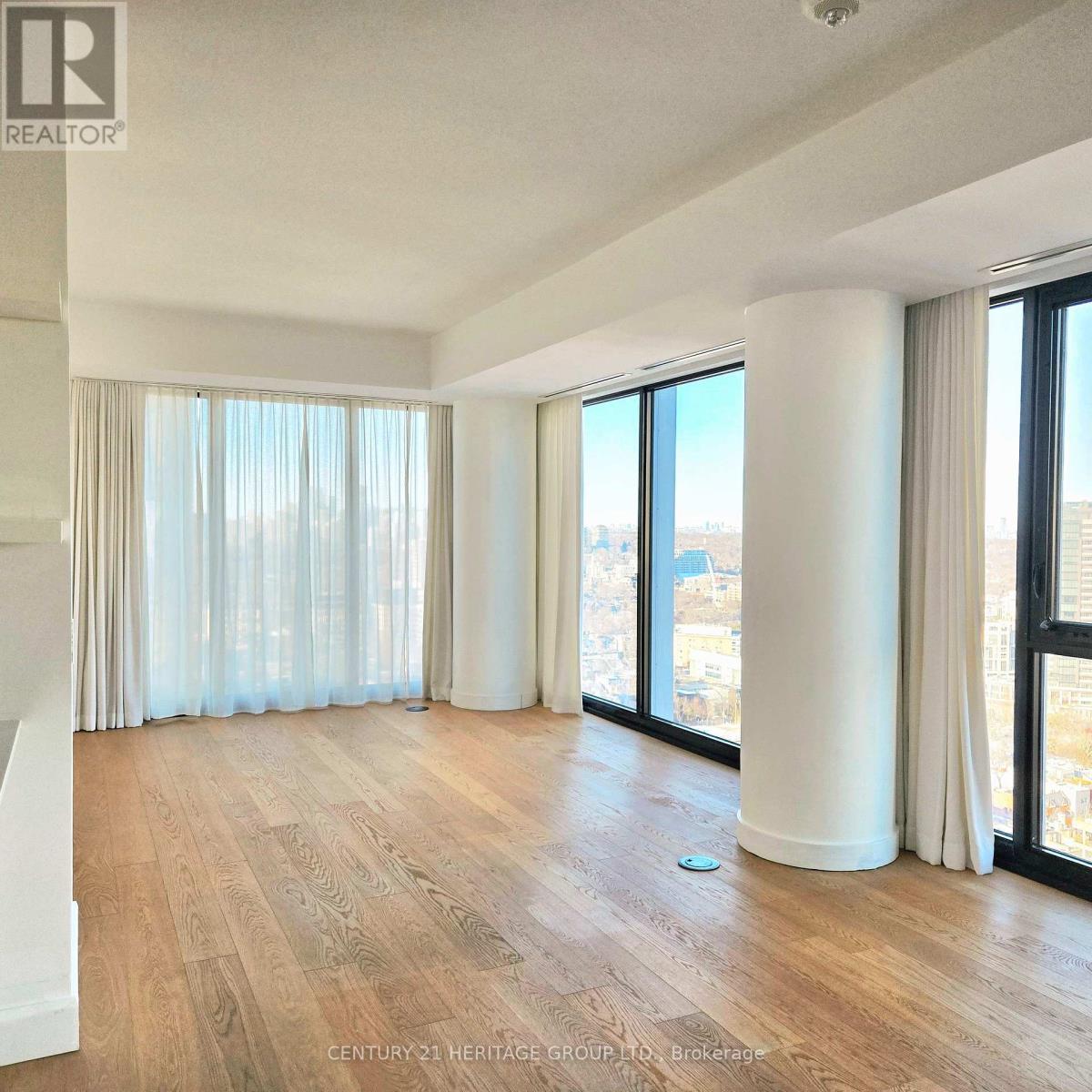 2801 - 200 Cumberland Street, Toronto (Annex), Ontario  M5R 0B7 - Photo 8 - C12844268