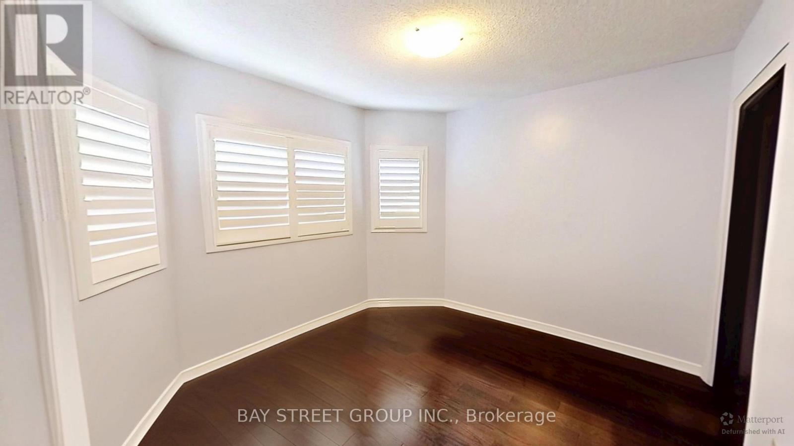 98 Royalpark Way, Vaughan, Ontario  L4H 1J6 - Photo 8 - N12820262