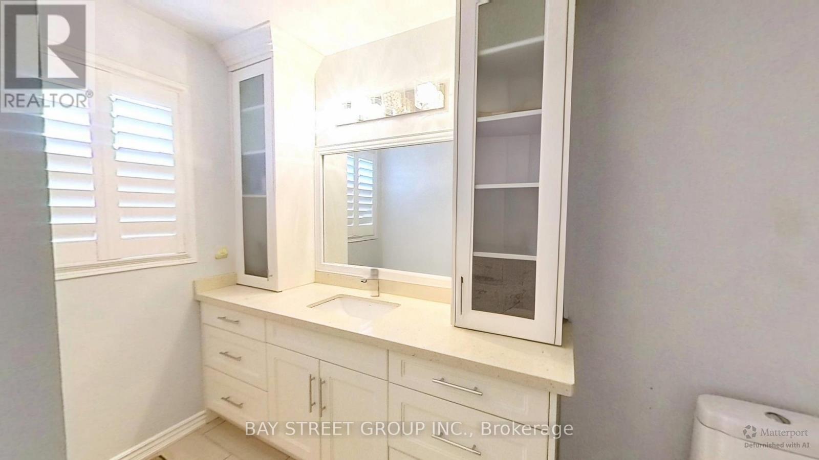 98 Royalpark Way, Vaughan, Ontario  L4H 1J6 - Photo 15 - N12820262