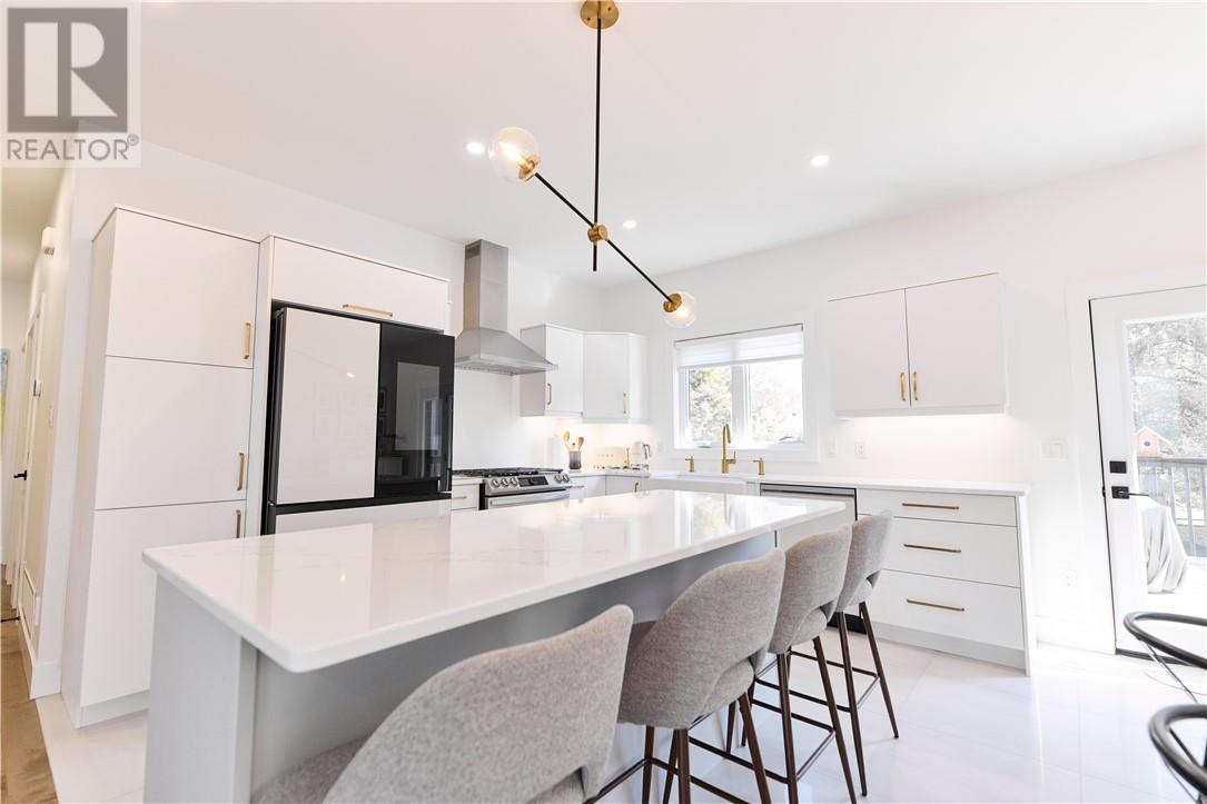 136 Hollybrook, Azilda, Ontario  P0M 1B0 - Photo 19 - 2126667