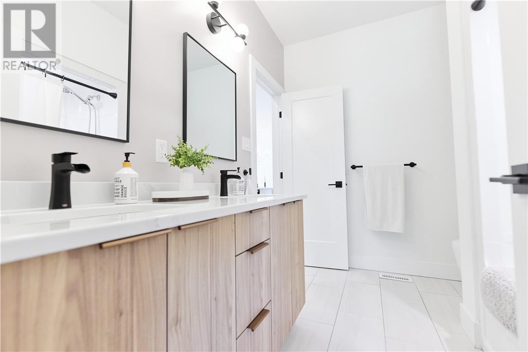 136 Hollybrook, Azilda, Ontario  P0M 1B0 - Photo 26 - 2126667